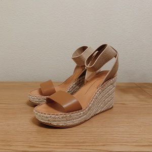 NEW Dolce Vita Noor Tan Wedges | size 8 |